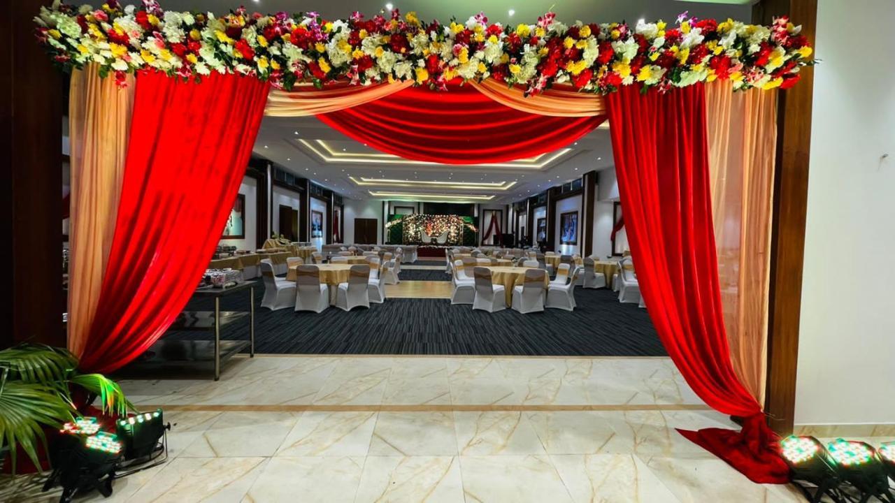 Hotel Ananda Katmandu Dış mekan fotoğraf