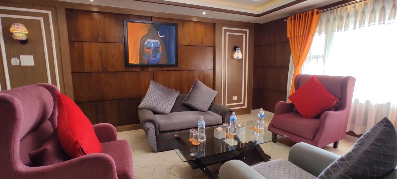 Hotel Ananda Katmandu Dış mekan fotoğraf