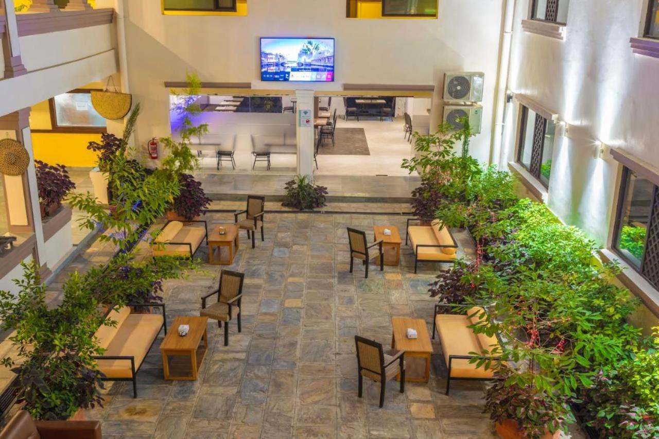 Hotel Ananda Katmandu Dış mekan fotoğraf