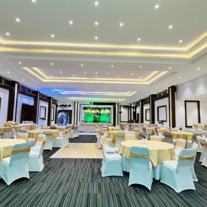 Hotel Ananda Katmandu Dış mekan fotoğraf